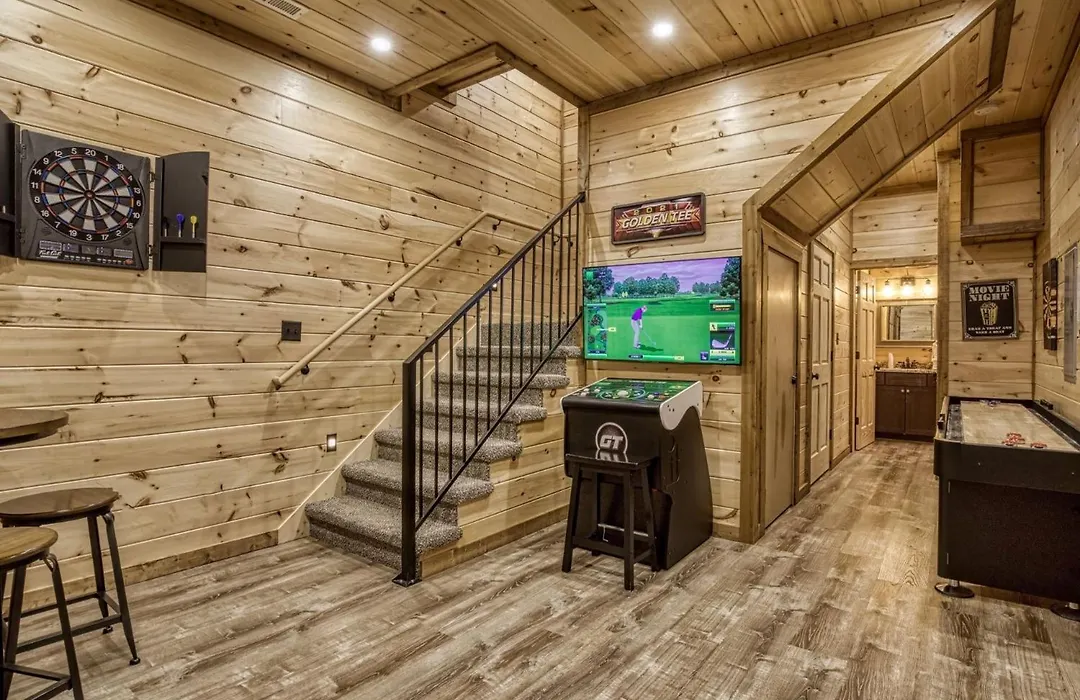 Ern841 - Sweet Feet Retreat - Location, Location, And Private Indoor Pool! Cabin-1